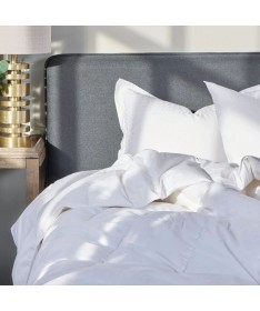Kołdra HOME BY TEMPUR Elite White Down Cooling Lightweight - aranżacja