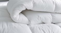 kołdra puchowa czy z pierza - jaką wybrać