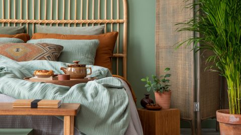 oliwkowa sypialnia - aranżacja sypialni w kolorze oliwkowym